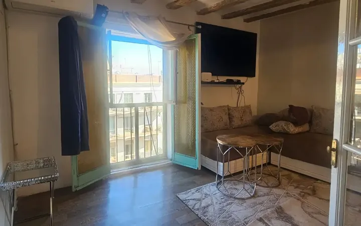 Piso en  Carrer de Sant Pau 53 - Foto 1