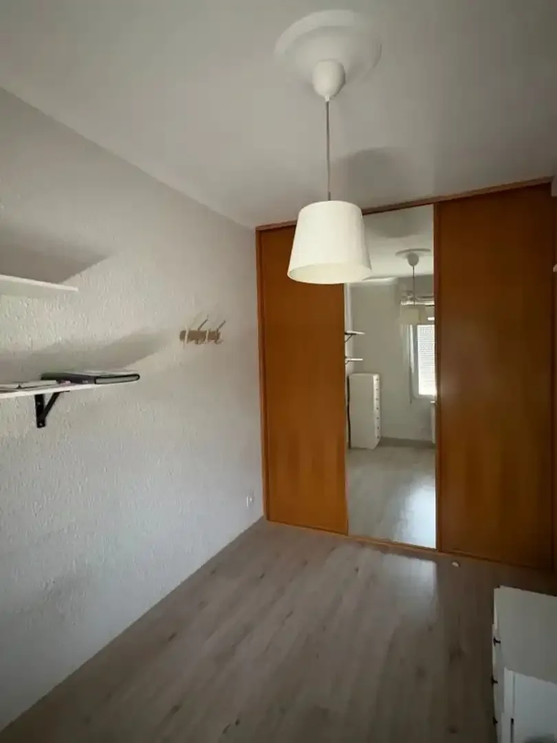 Piso en  Carrer del Vallespir 108 - Foto 5