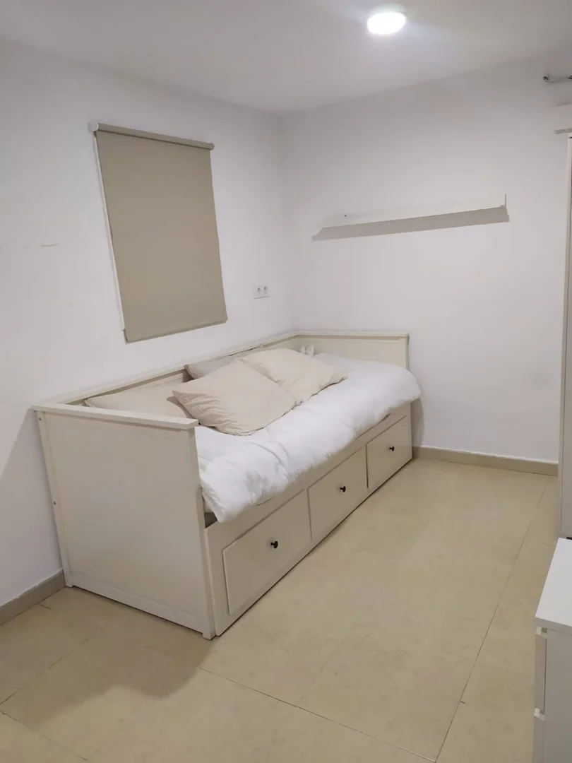 Estudio en calle de Logronyo, 17 - Foto 4