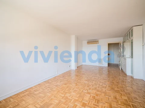 Alquiler de piso en Castilla - Foto 11