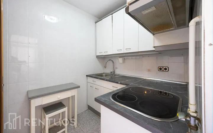 Piso en Calle de Valmojado - Foto 13