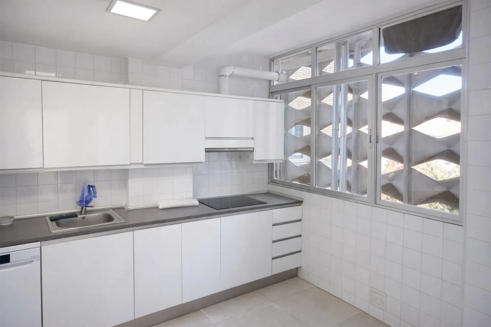 Piso en  Calle del Jazmín 44 - Foto 6