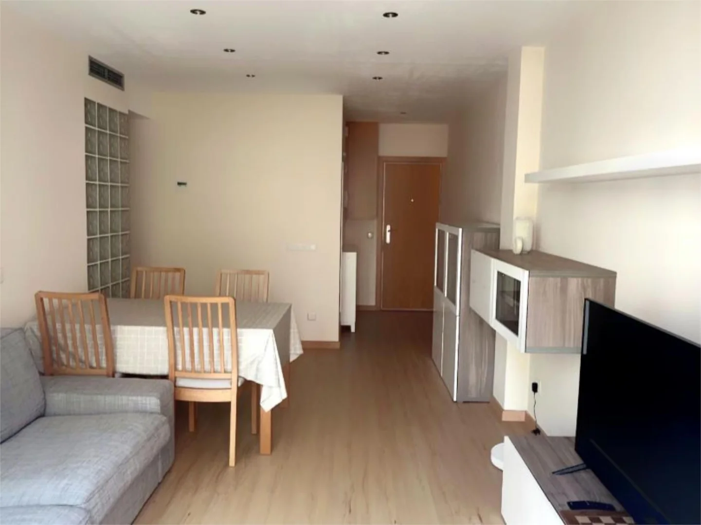 Piso en  Carrer de Sants 407 - Foto 5