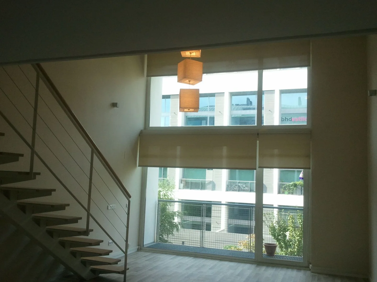 Estudio en calle de Julián Camarillo, 47