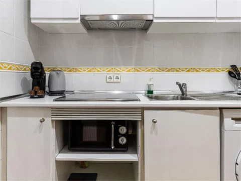 Piso en  Calle de Manuel Fernández y González 7 - Foto 15