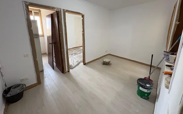 Piso en  Carrer del Comte Borrell 63 - Foto 6