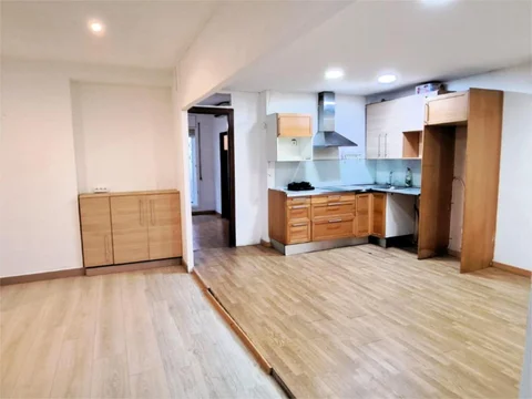 Piso en  Carrer Mare de Déu de les Neus 72 - Foto 6