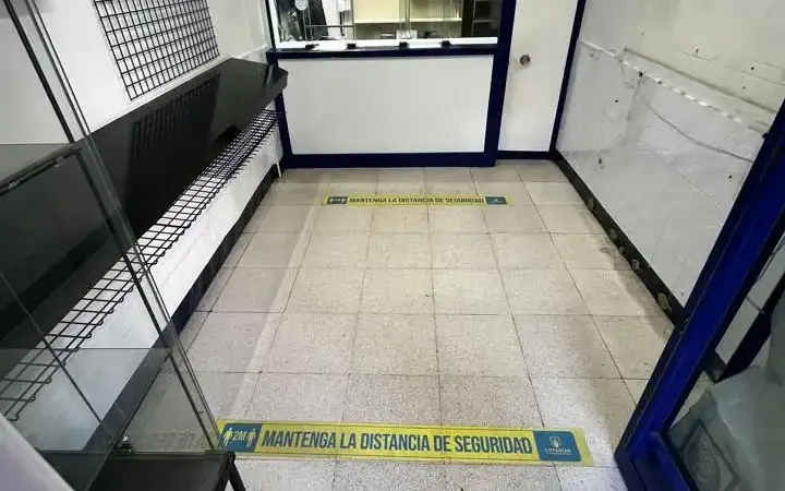 Local comercial en  De Villacarriedo - Foto 21