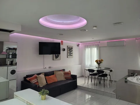 Piso en calle del Caballero de Gracia, 8 - Foto 1