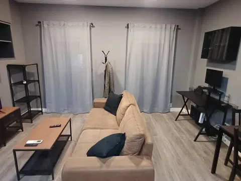 Piso en calle María de Guzmán, 42 - Foto 2