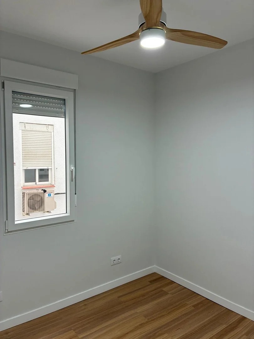 Piso en calle de Menorca, 21 - Foto 10