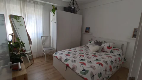 Piso en calle Arquitecto Gaudí, 3 - Foto 3