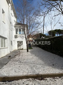 Casa o chalet independiente en Avenida de la Victoria - Foto 1