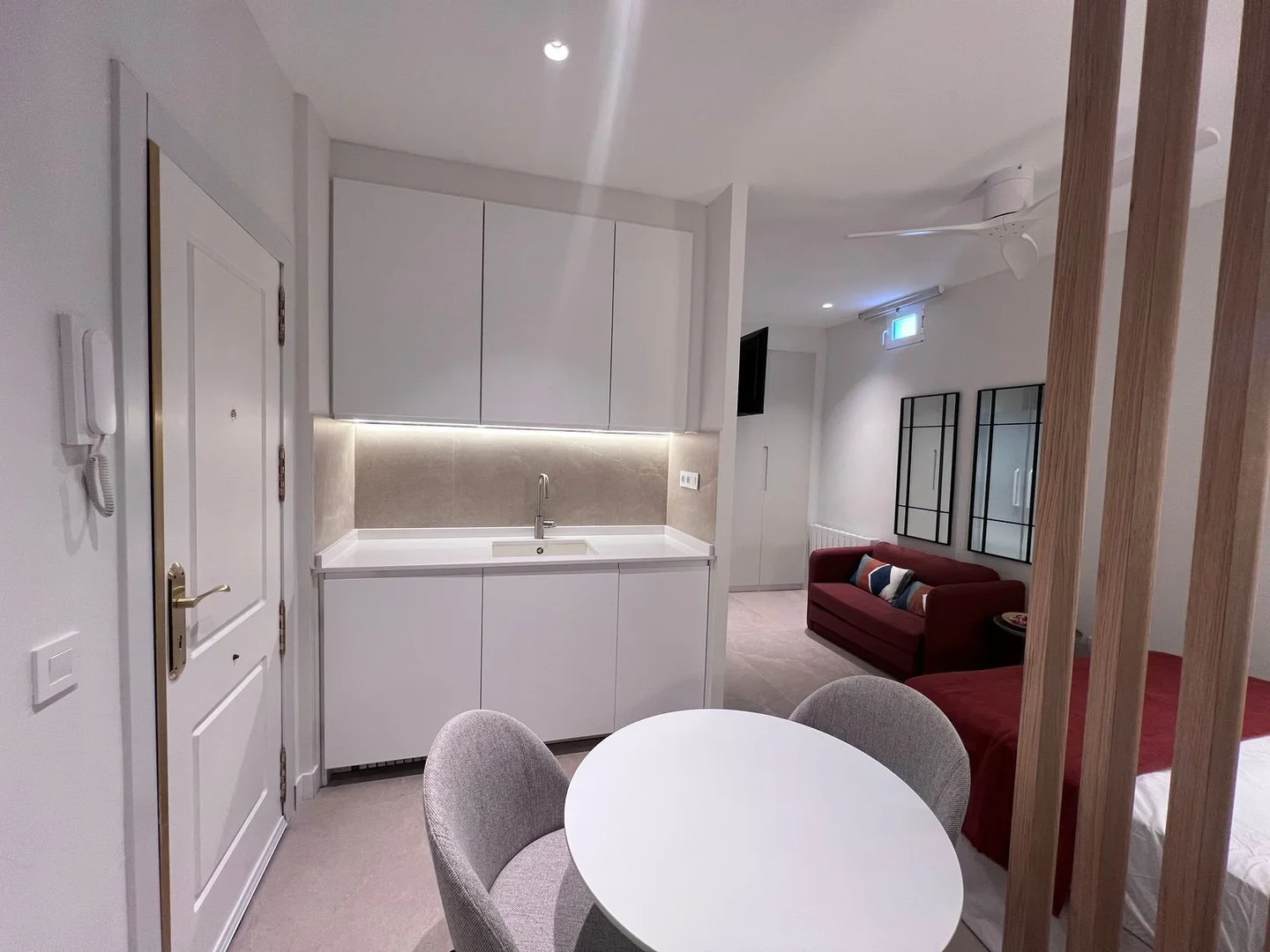 Estudio en calle de Ayala, 81 - Foto 8