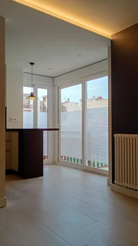 Piso en calle de Antonio López, 78 D - Foto 1