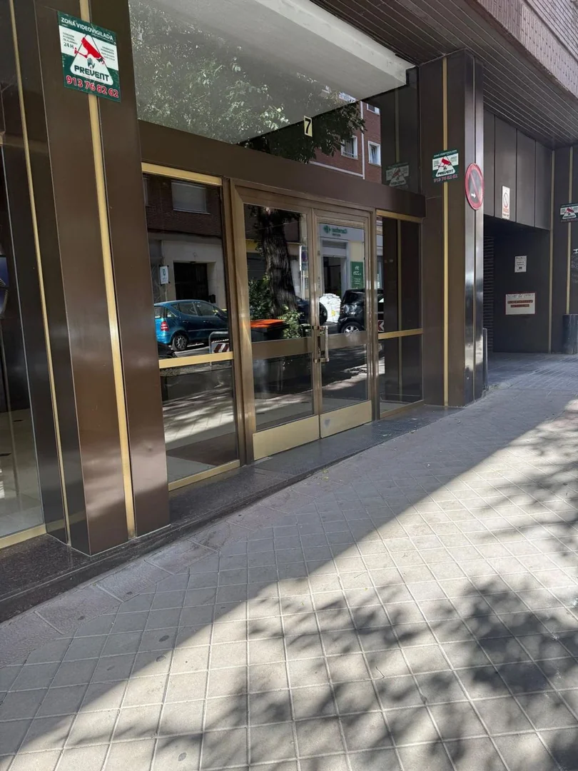 Piso en Calle de la Infanta María Teresa, 7, Bernabéu-Hispanoamérica - Foto 3