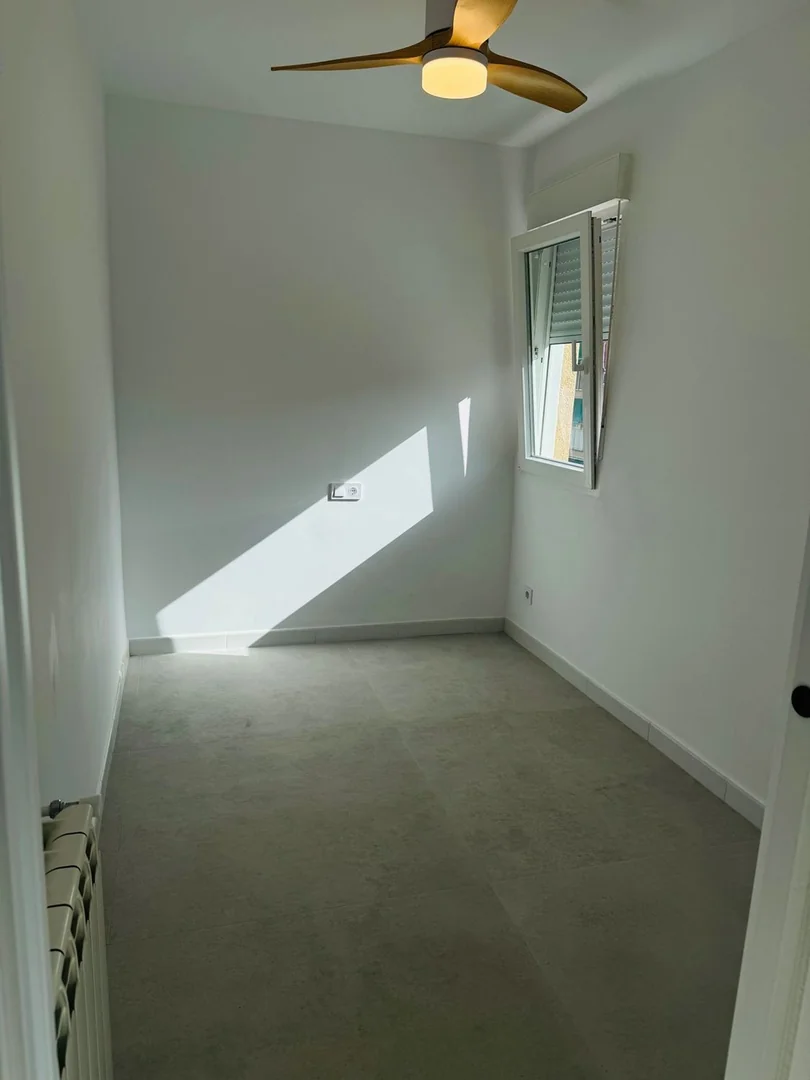 Piso en Calle del Pico Balaitus, 39, Peñagrande - Foto 9