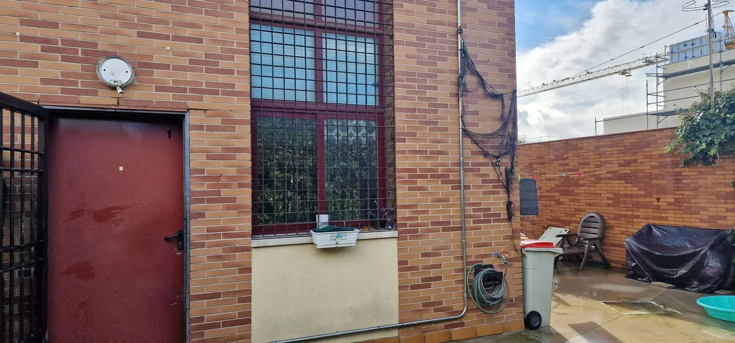 Chalet adosado en Barrio Rejas - Foto 13