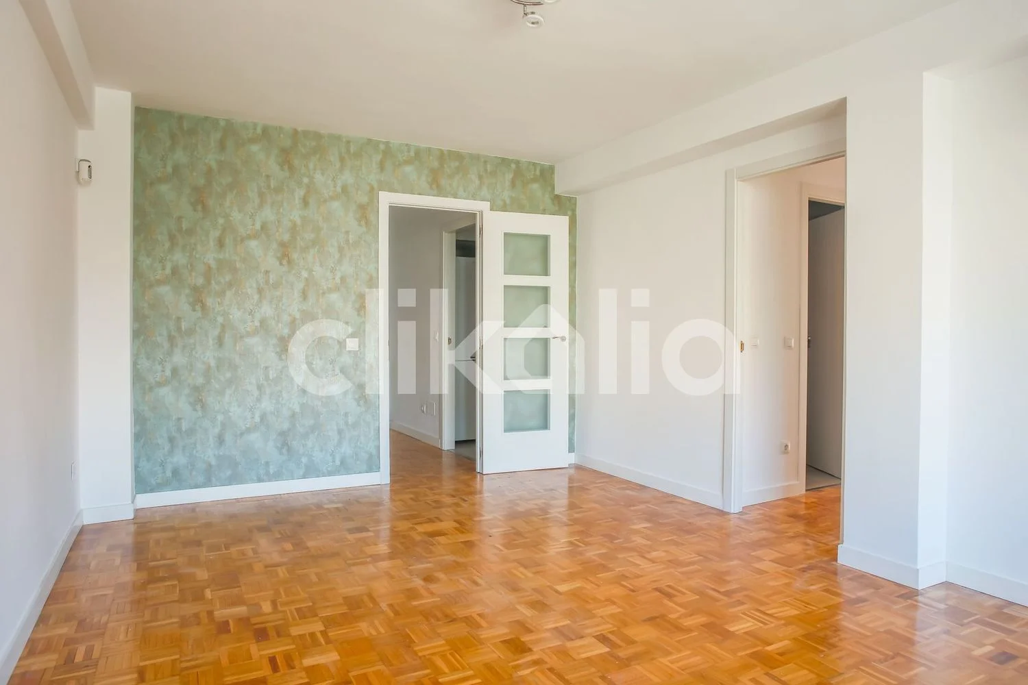 Piso en calle de Víctor de la Serna - Foto 5