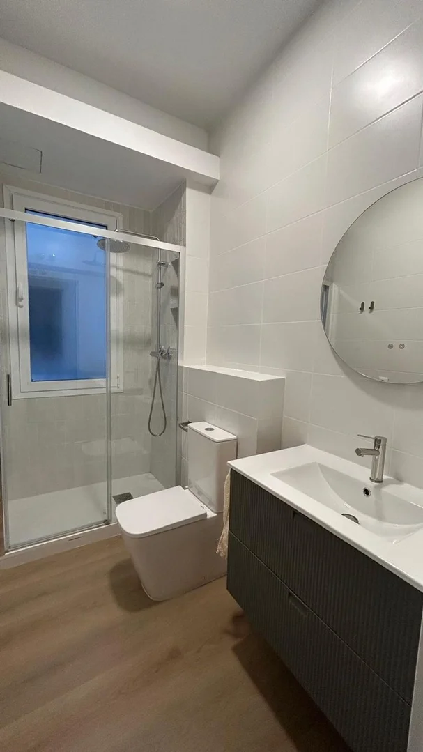 Piso en calle de María de Guzmán, 30 - Foto 9