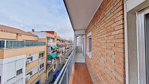 Piso en Barrio Villaverde Alto - Foto 4
