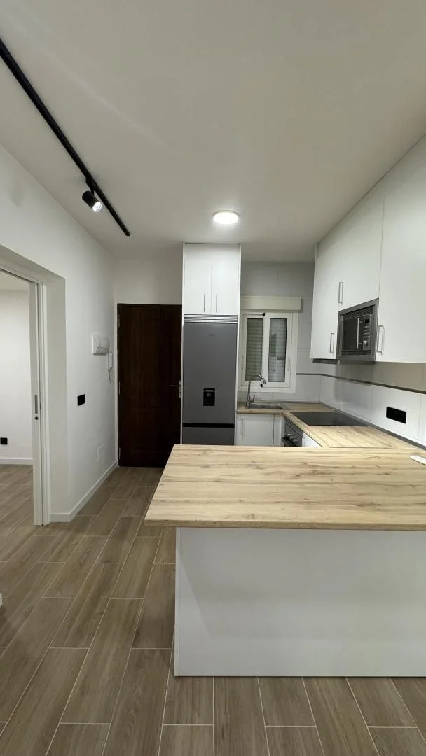 Piso en  Calle de Clara del Rey 11 - Foto 4