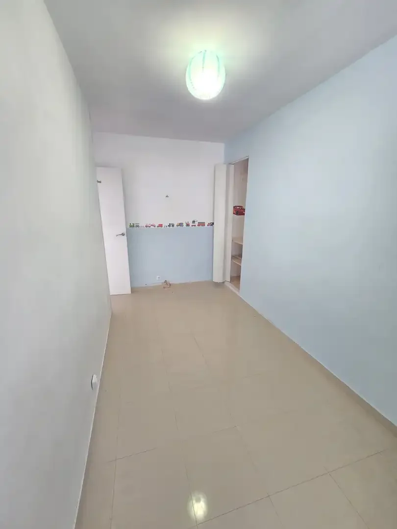 Piso en  Calle de la Verja 38 - Foto 9