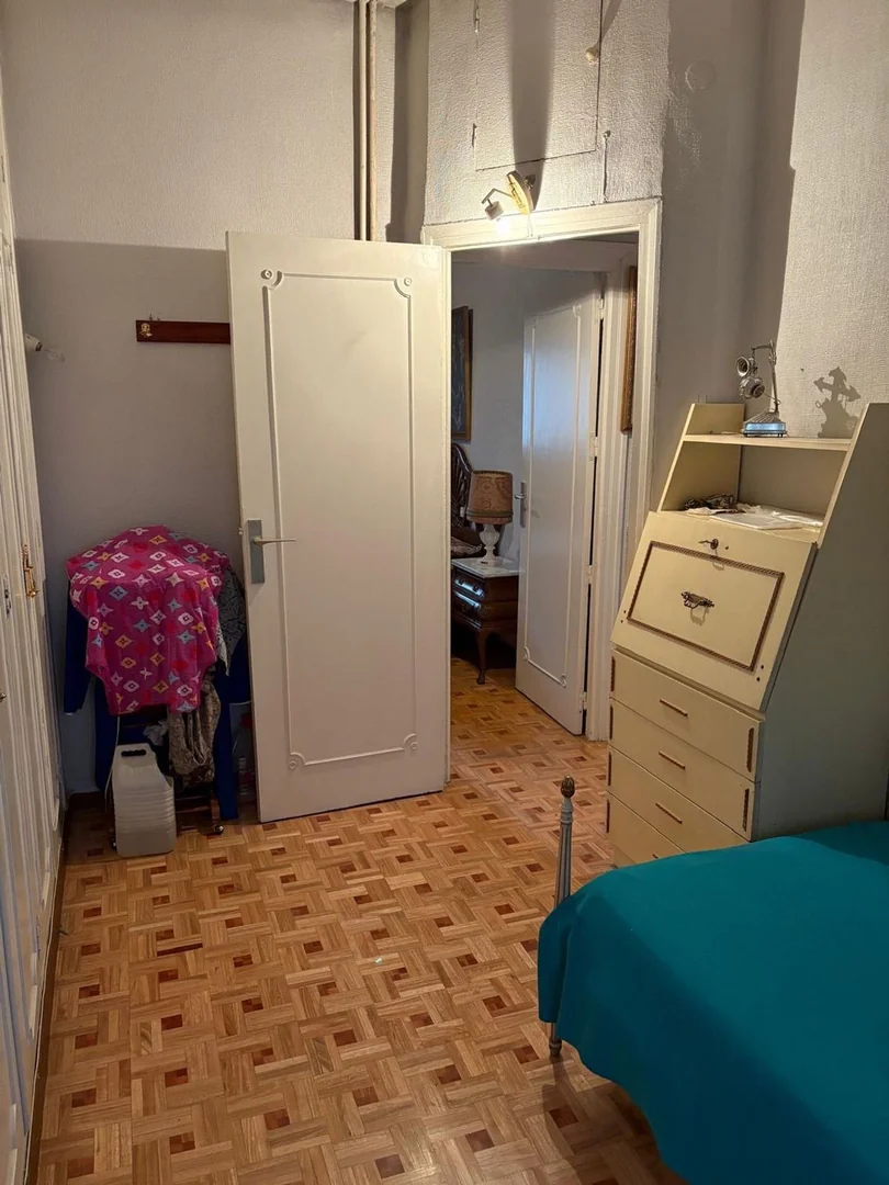 Piso en Calle de la Infanta Mercedes, 45, Cuatro Caminos - Foto 12