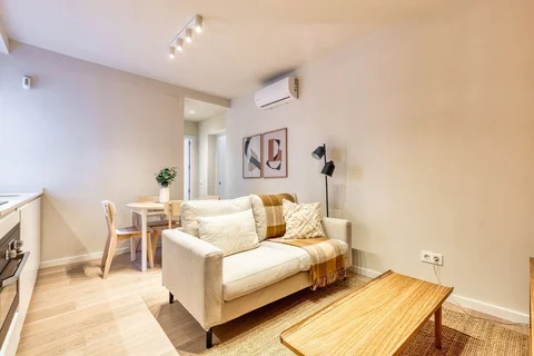 Piso en calle de Teruel - Foto 1