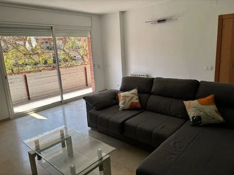 Piso en calle de Bilbao, 201 -229 - Foto 2