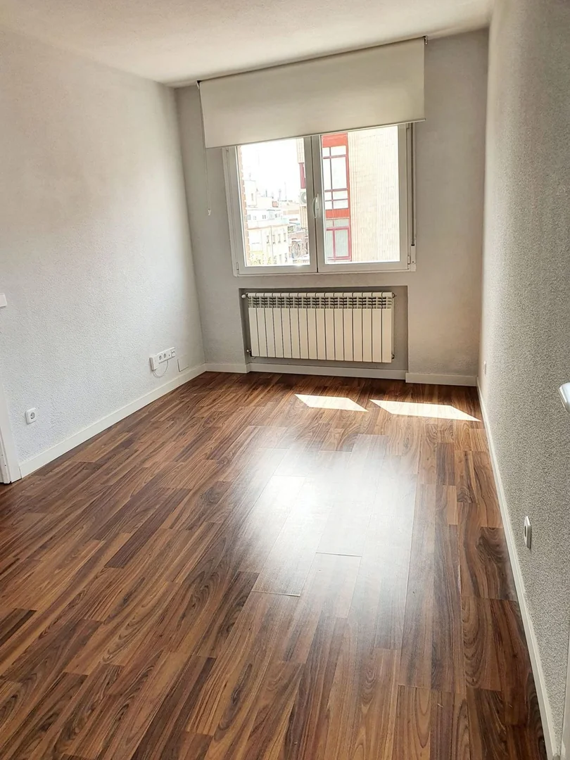 Piso en Infanta Mercedes, 81 - Foto 6