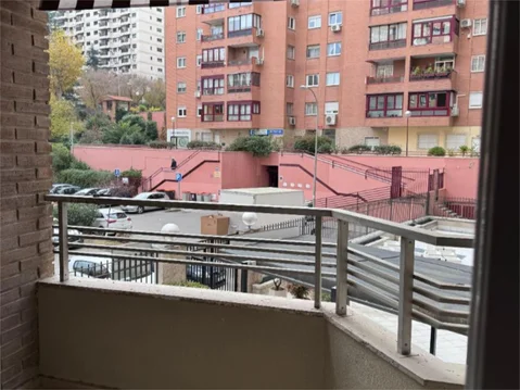 Piso en  Calle de Pedro Rico 27 - Foto 25