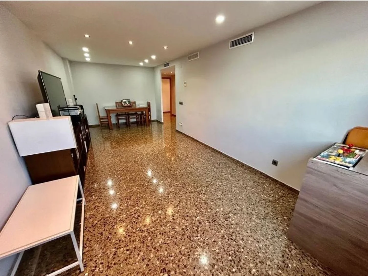 Piso en calle de Salou, 9 - Foto 1