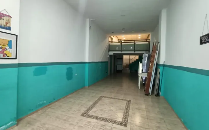 Local comercial en  Barcelona Capital - Foto 4