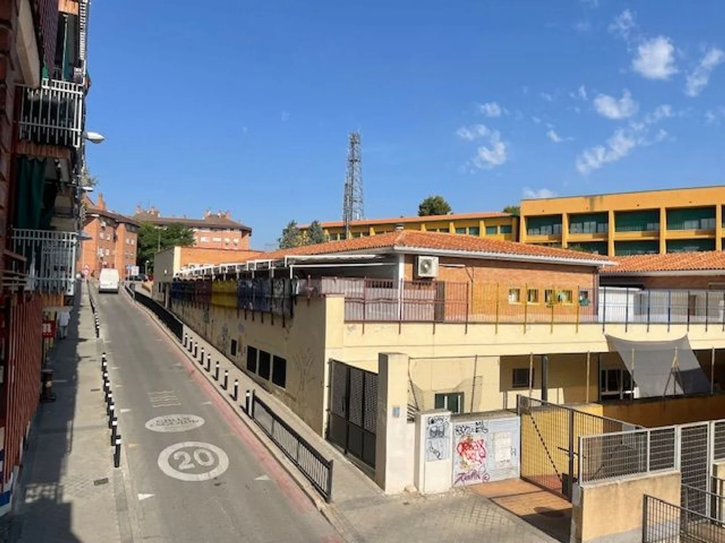 Edificio de uso mixto en Calle Fornillos - Foto 16