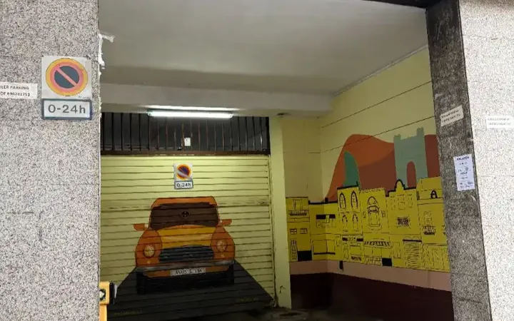 Garaje en  Travessera de les Corts 31 - Foto 3