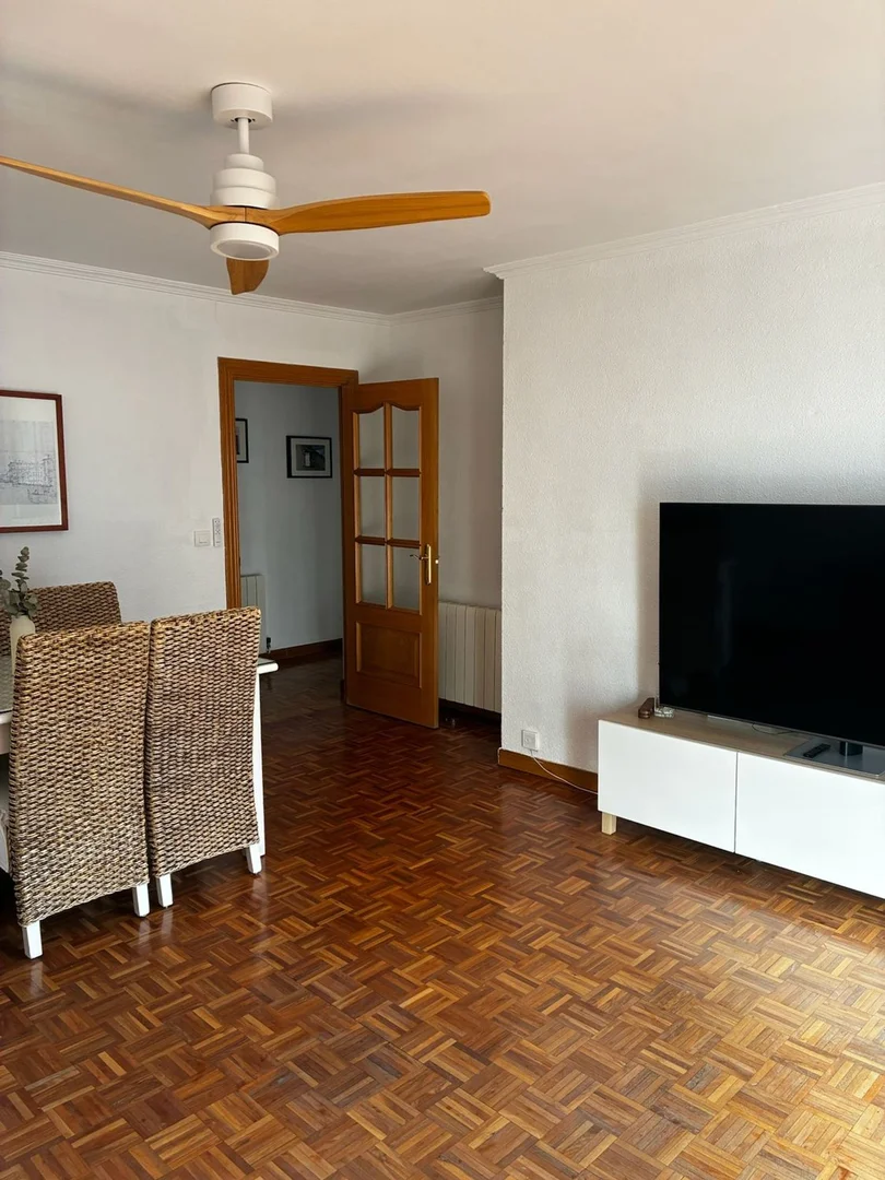 Piso en calle de Cartago, 27 - Foto 2