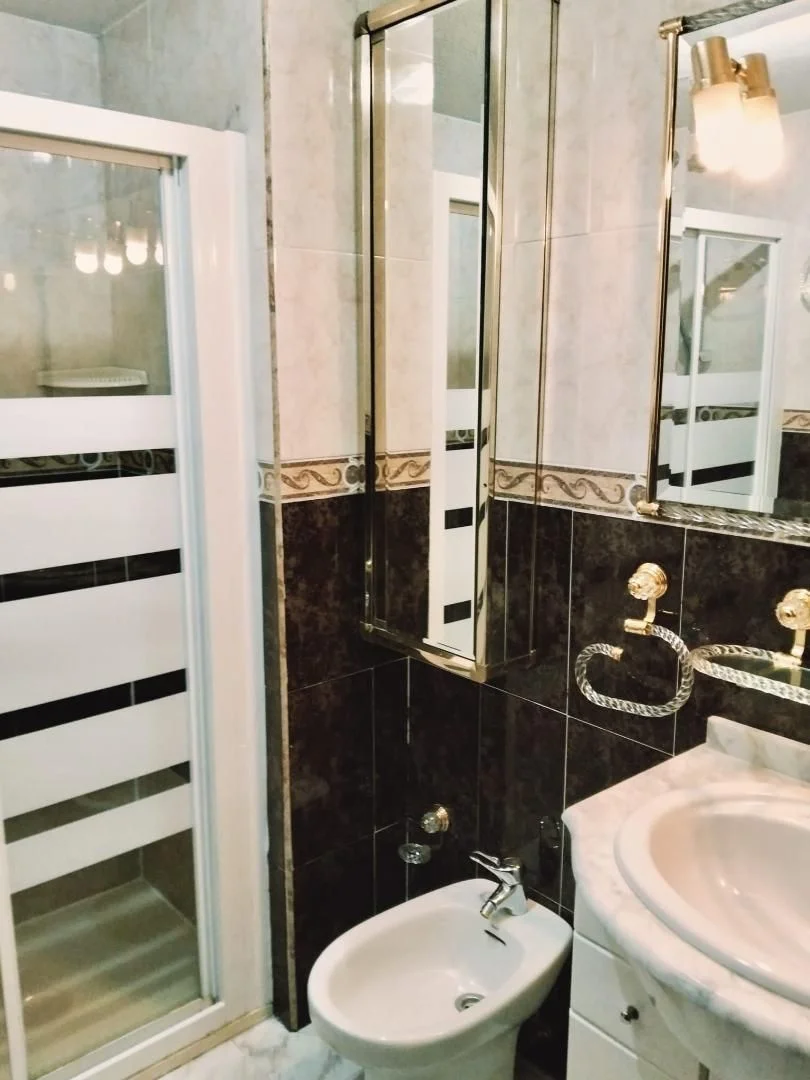 Piso en  Calle de Embajadores 37 - Foto 19