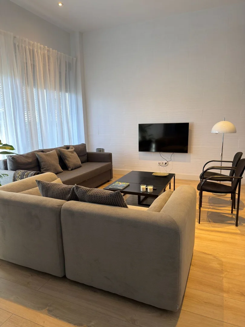 Piso en calle de Sirio, 12 - Foto 5