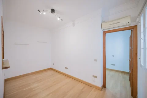 Piso en Calle de San Bernardo, 106 - Foto 1