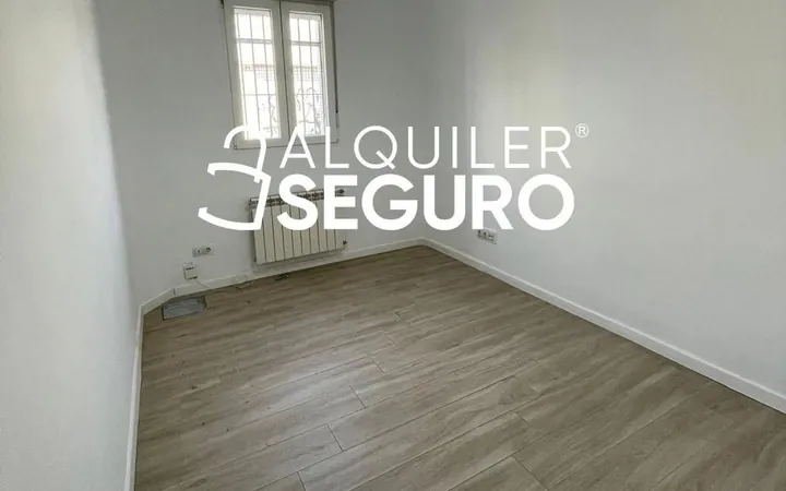 Piso en Calle de Navas del Rey, Puerta del Ángel - Foto 1