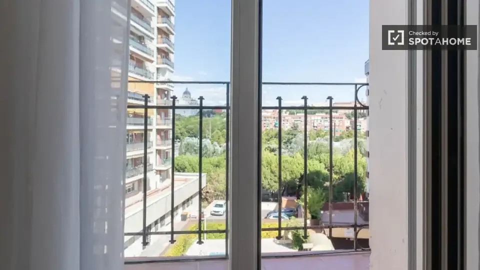 Piso en  Madrid Capital - Foto 11