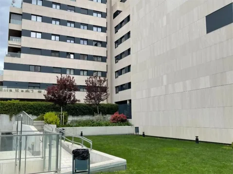 Piso en  Avenida de Juan Antonio Samaranch 124 - Foto 11