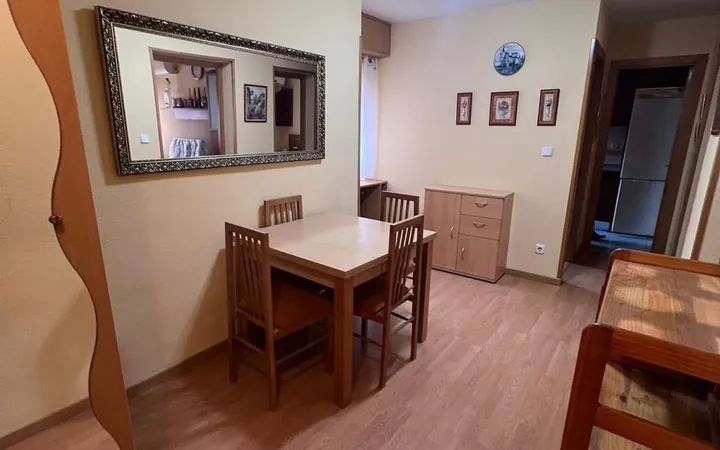 Piso en Numancia - Foto 1