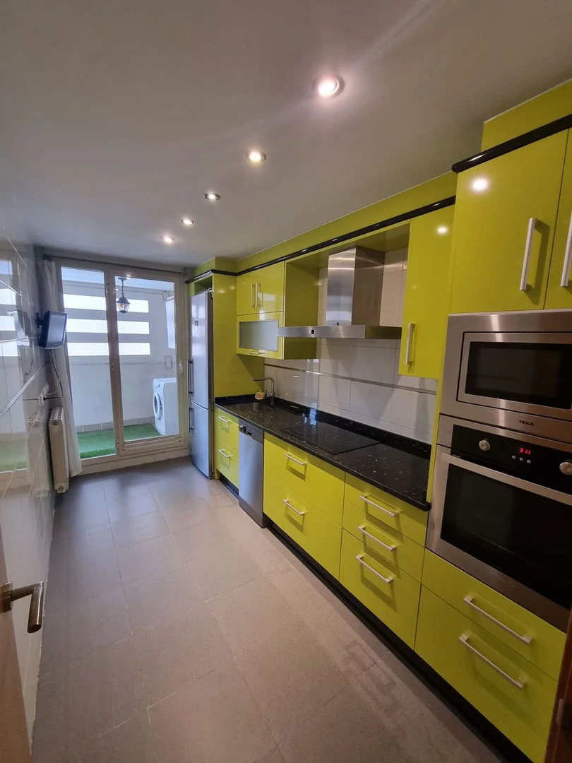 Piso en calle de Valcarlos, 35 - Foto 5