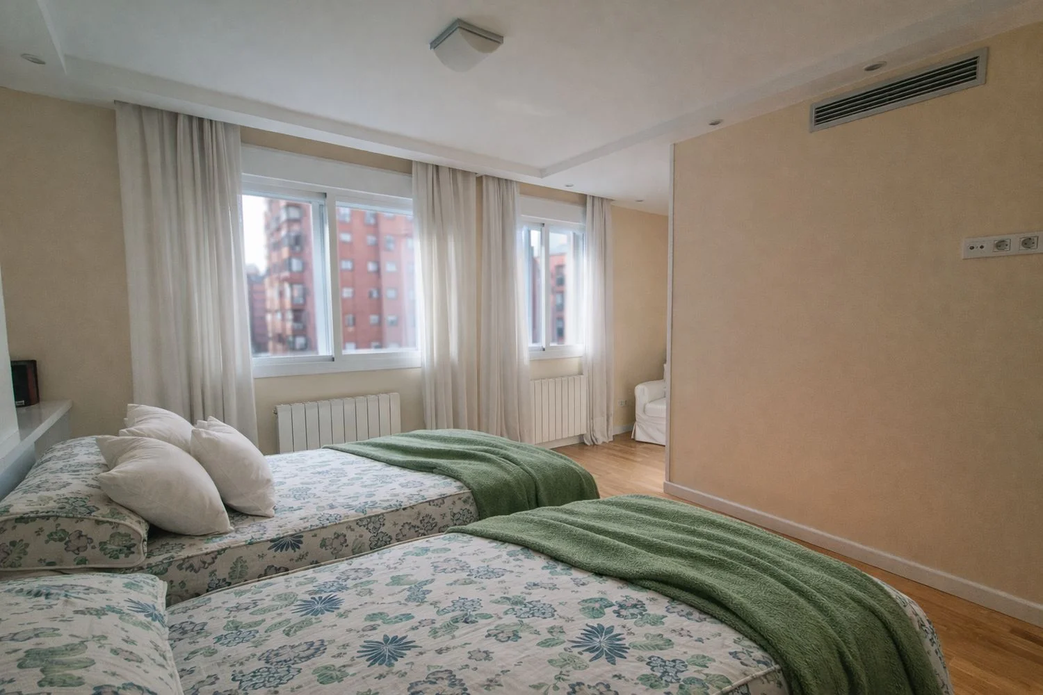 Piso en calle de Arturo Soria, 340 - Foto 4