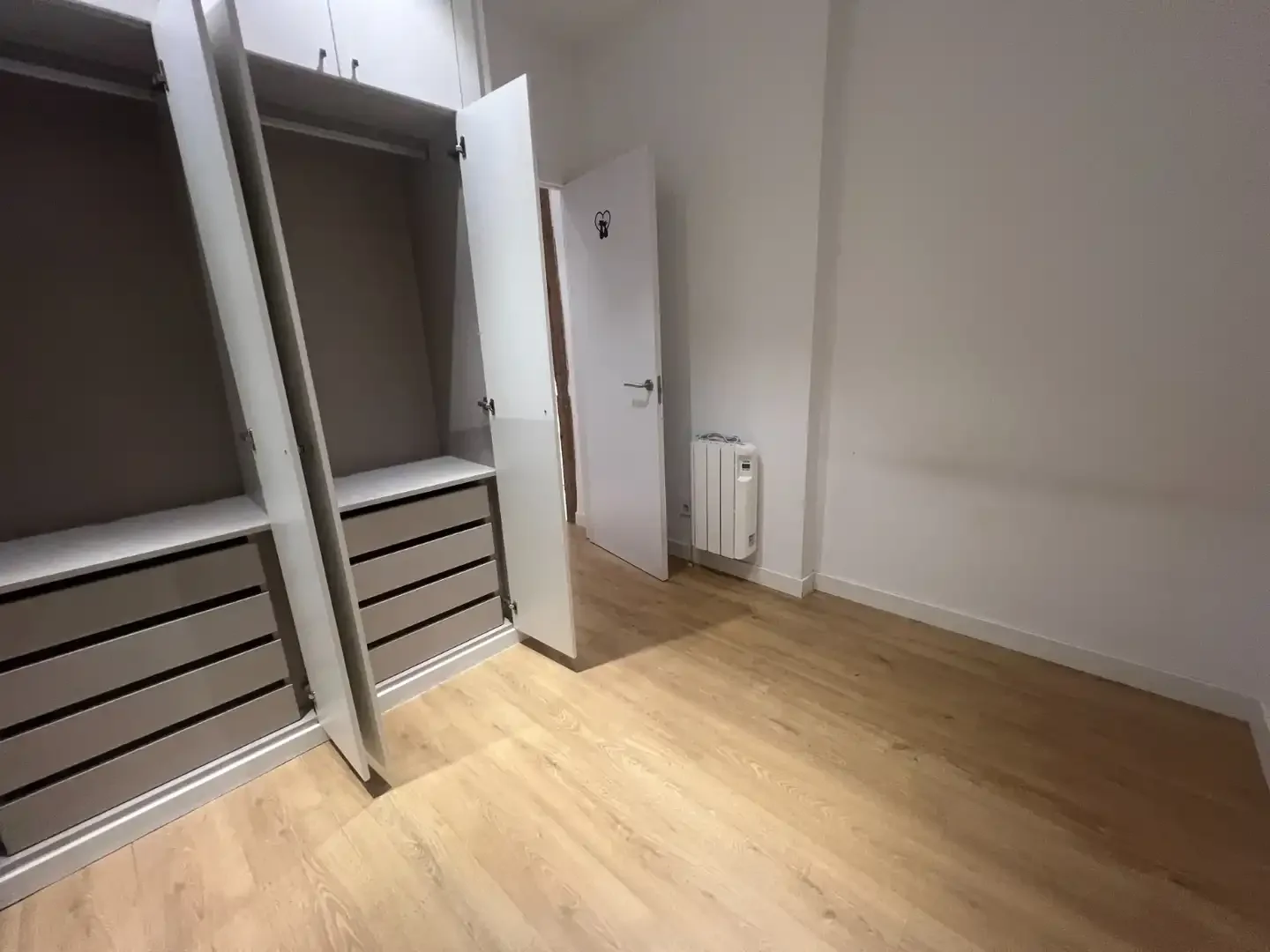 Piso en  Calle del León - Foto 10