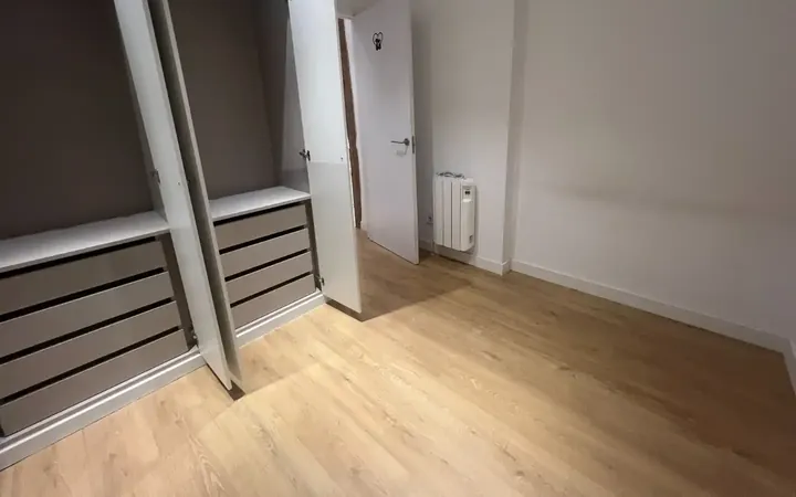 Piso en  Calle del León - Foto 10