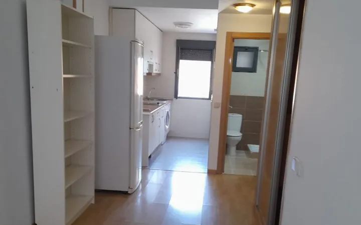 Estudio en Josefina Veredas, Pradolongo - Foto 1