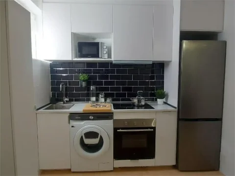 Piso en  Plaza de la Carolina 8 - Foto 6